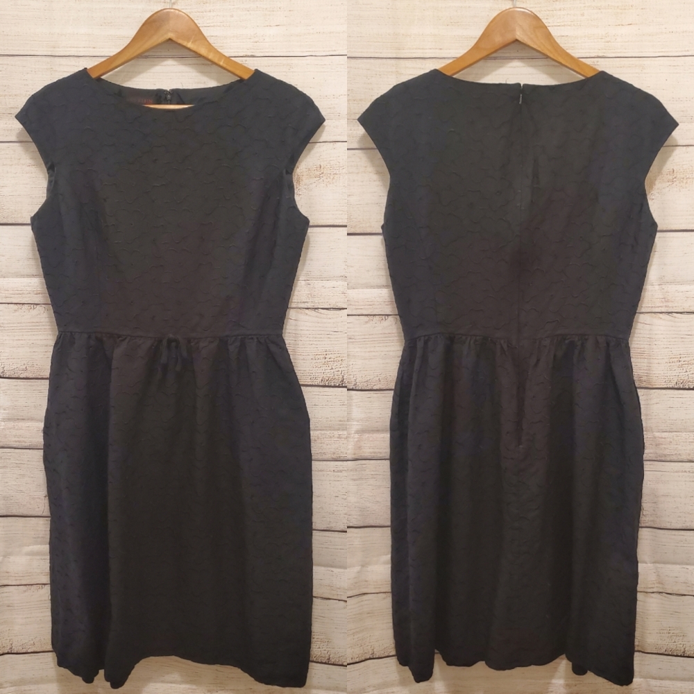 Anne Klein Black Stitched Floral Pattern Dress, Size 10
